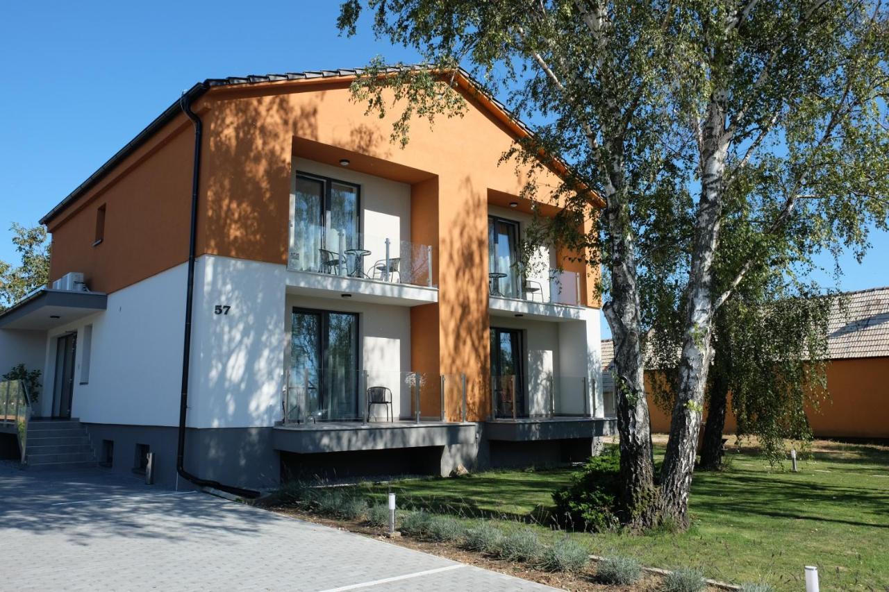 Penzión pod brezami** Nitra Exterior foto